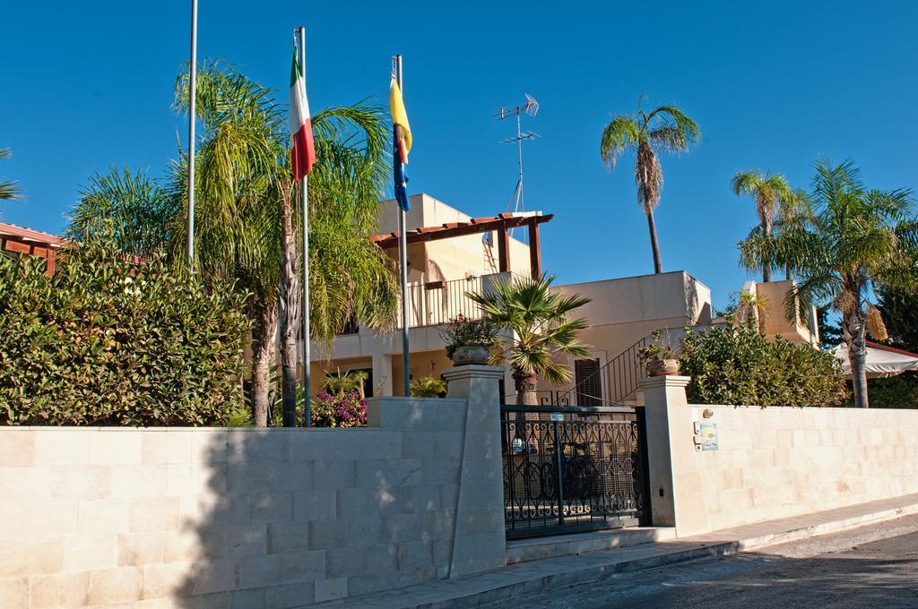 Residence Casa Del Mar Sicilia Marina di Modica Luaran gambar